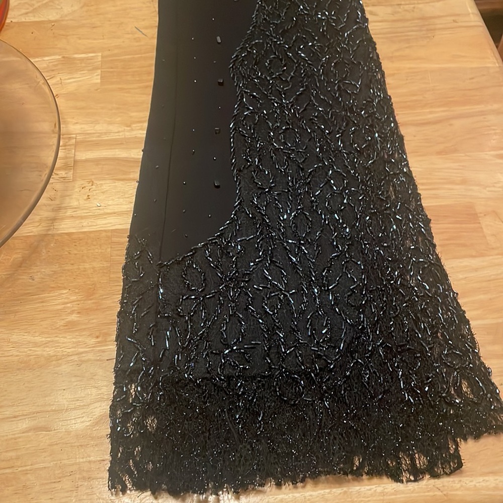 Cache Black Fashion Wear Sequence - image 2